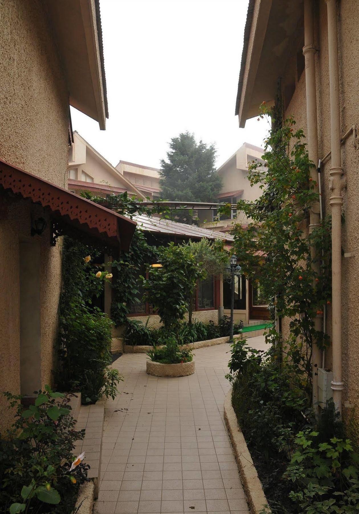 Club Mahindra Mussoorie Exterior foto